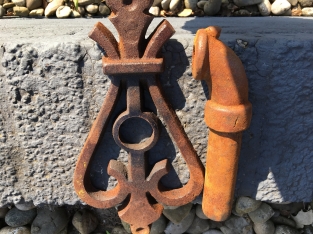 Waterspuwer voor muur fontein, hart kroon + Neptunus, Cast Iron.